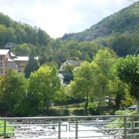 Appartement Ax-les-thermes, 3 Pieces, 5 Personnes - Fr-1-116-86